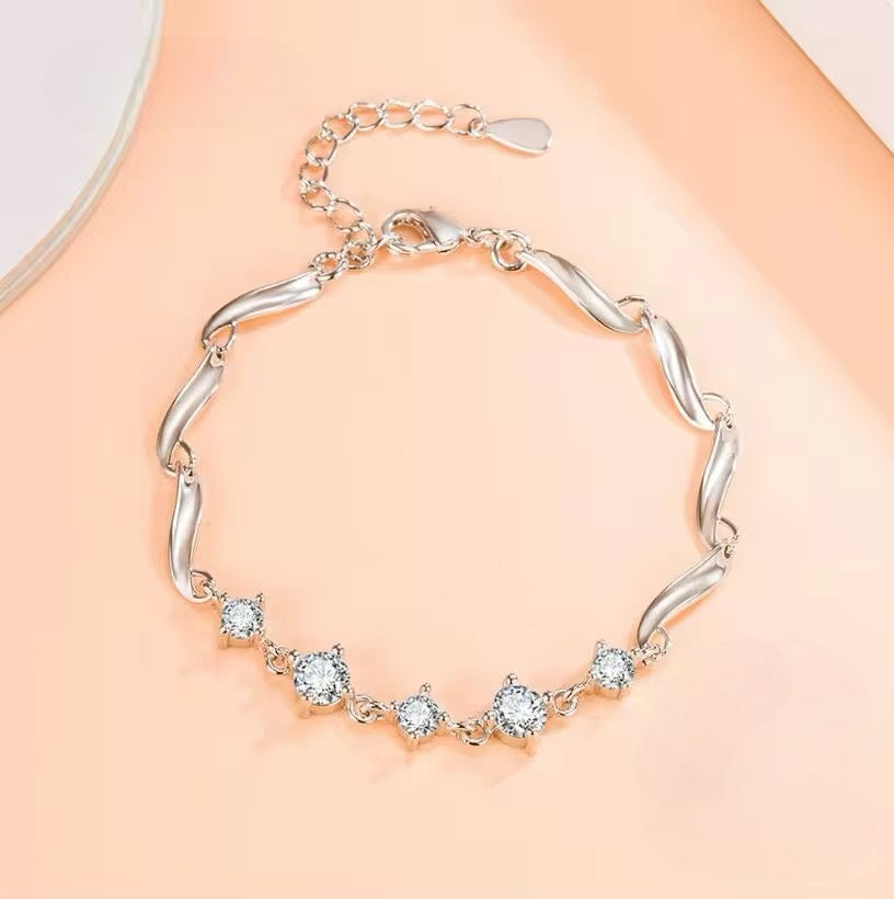 Pulsera de Plata Esterlina y Zircón con bisel de 3mm para mujer, Largo 14,5 cm  mas 3 cm de extensión, Total 17,5 cm.