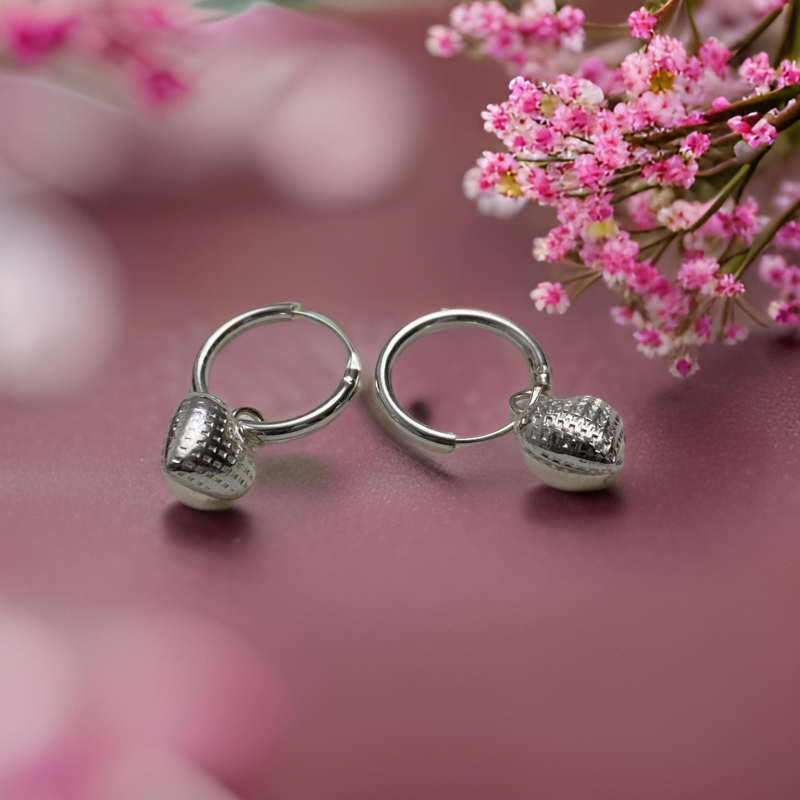 aros de plata 925 circular con corazon